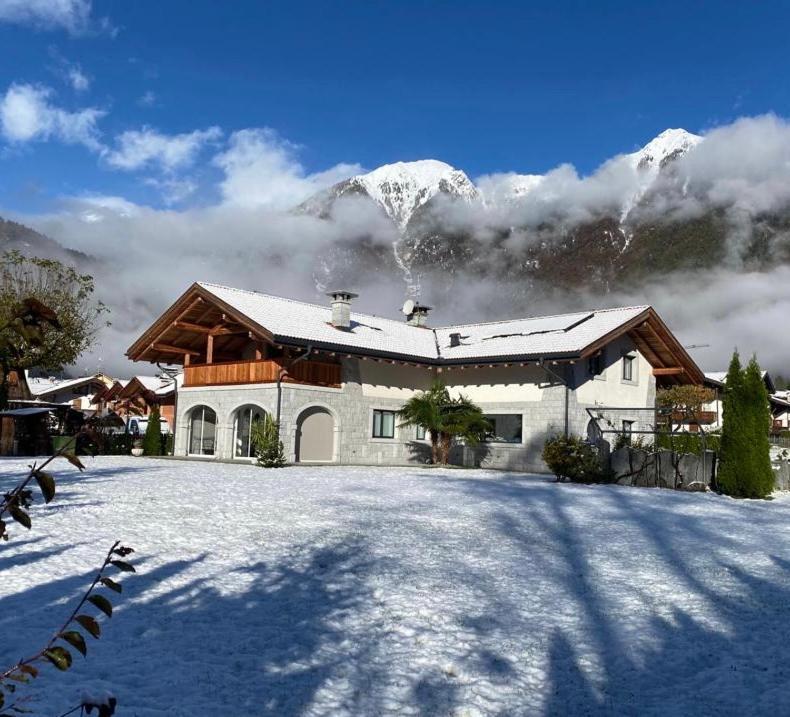 B&B Casa Il Sasso Pinzolo Exteriér fotografie